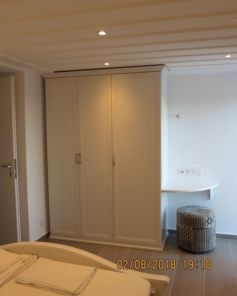 Room, 1 Bedroom, Balcony, Garden View