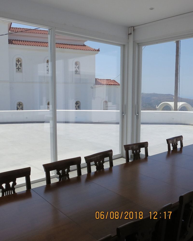 Room, 1 Bedroom, Balcony, Garden View