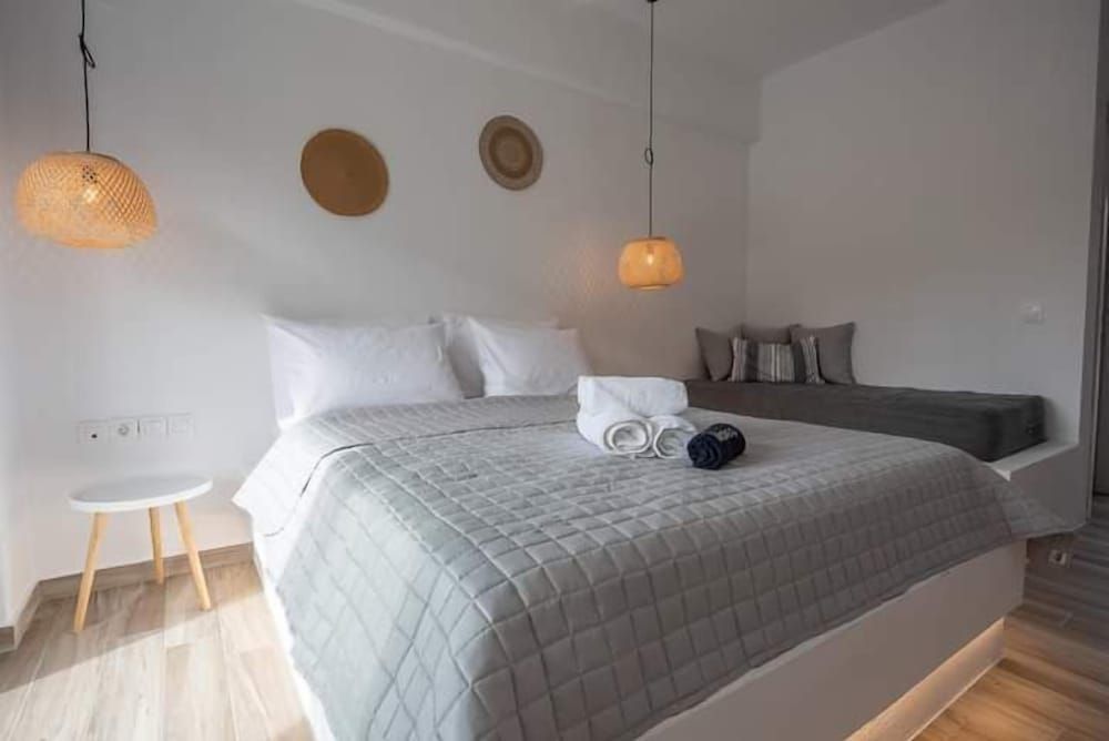 Premium Triple Room