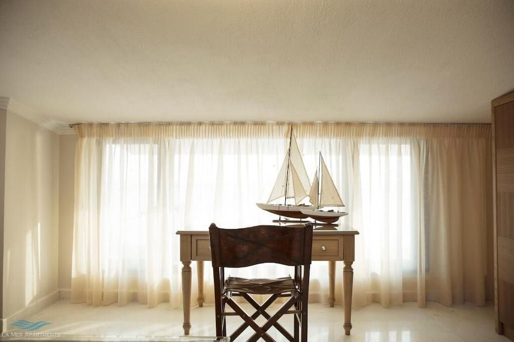 La Mer Apartments Luxury Suite, Sea View 13