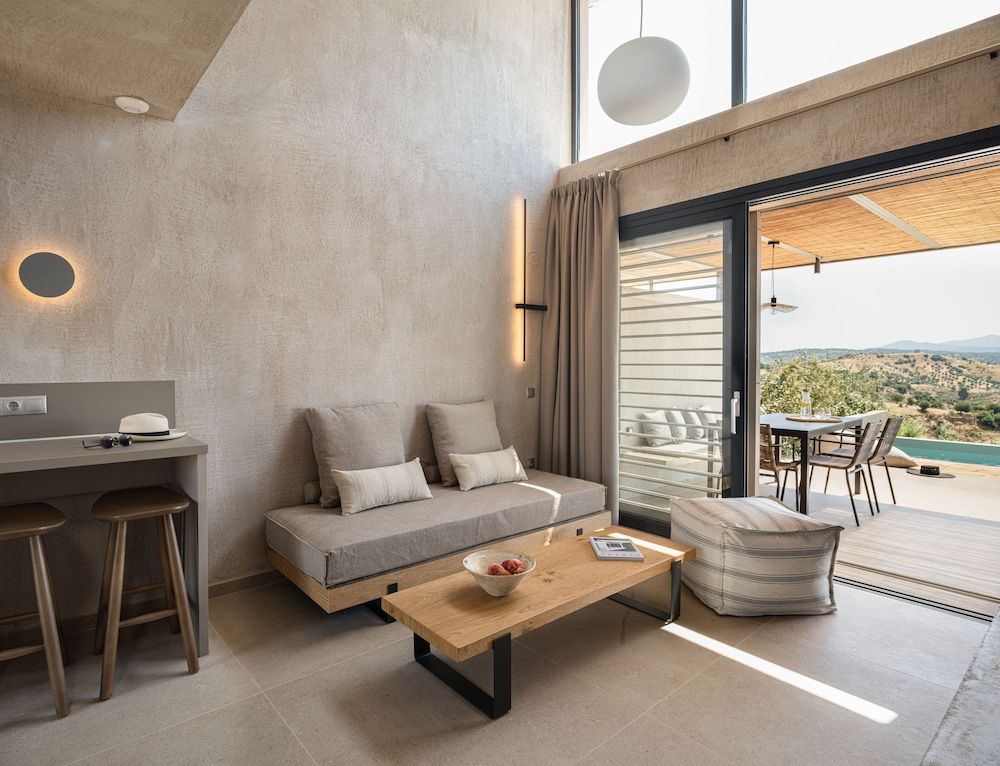 Etheres Senior Villa, Private Pool, Mountain View 7