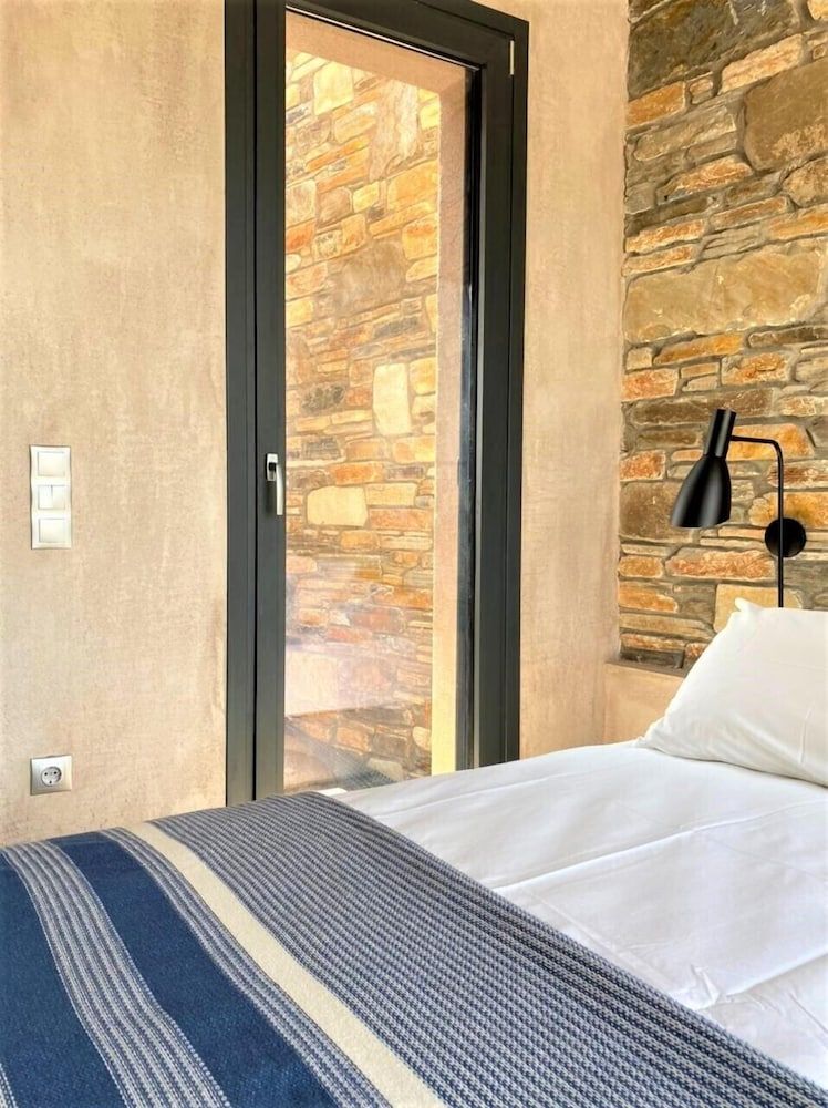 Etheres Senior Villa, Private Pool, Mountain View