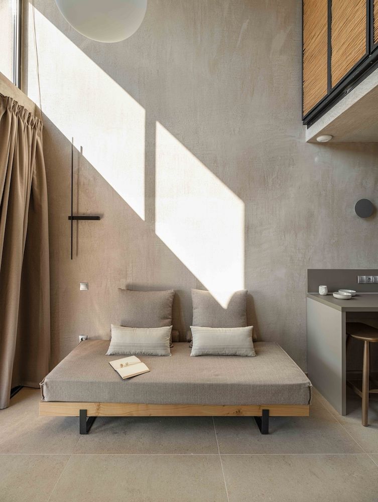 Etheres Senior Villa, Private Pool, Mountain View 10