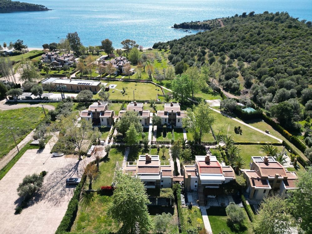 Villa, 6 Bedrooms, Balcony