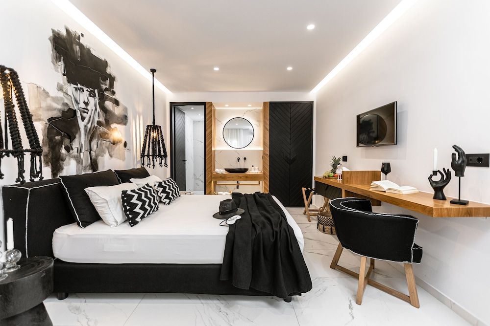 Deluxe suite 2