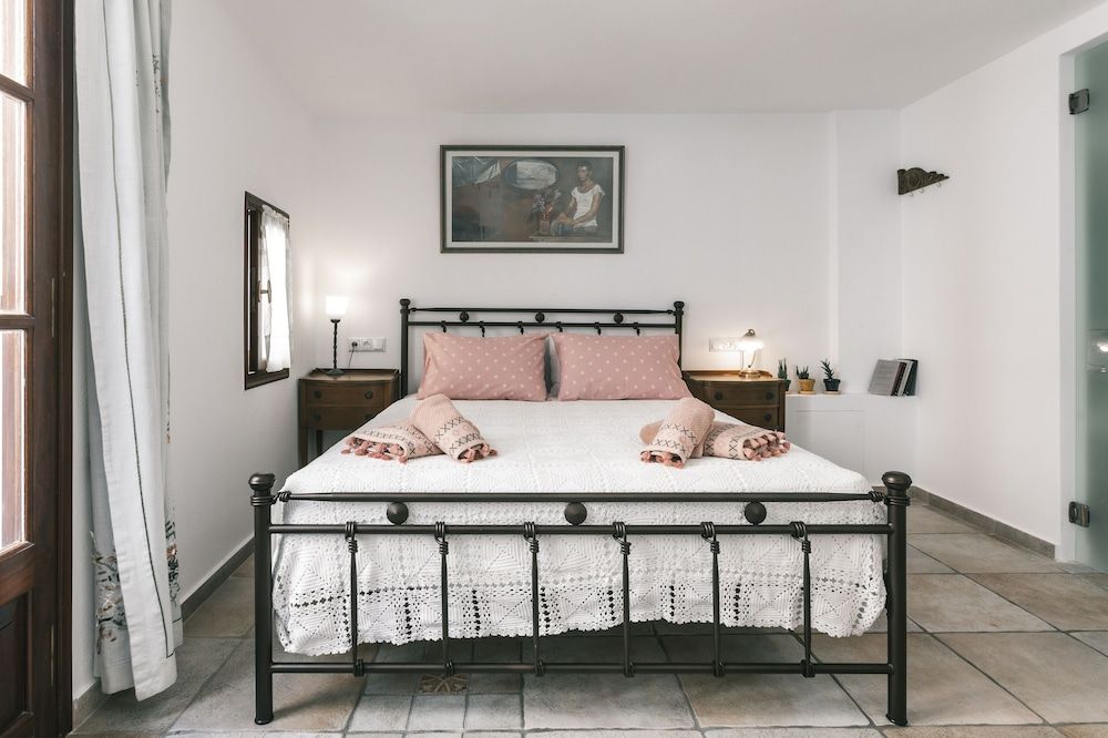 Arco Naxos Luxury Apartments Grand Apartment 5