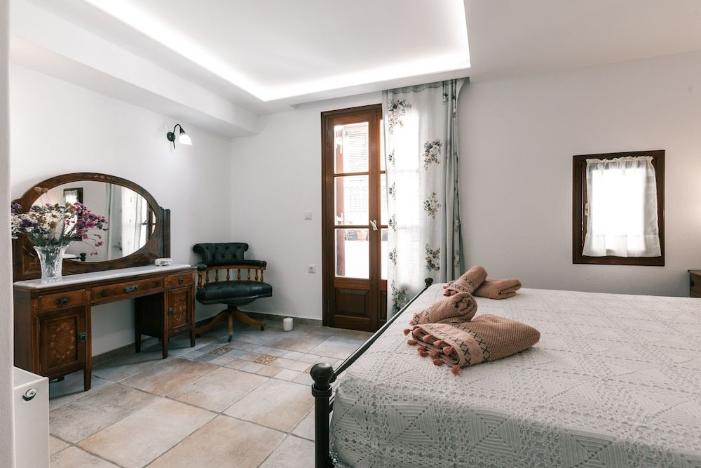 Arco Naxos Luxury Apartments Grand Apartment 37