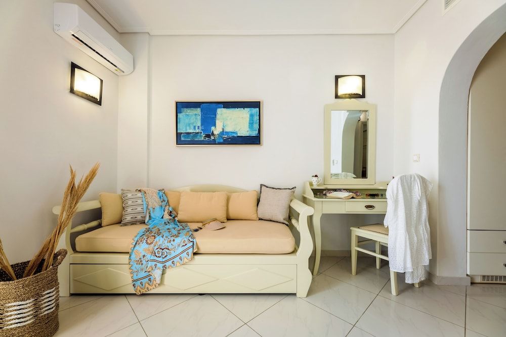 Aegean Palace Standard Room Garden View 5