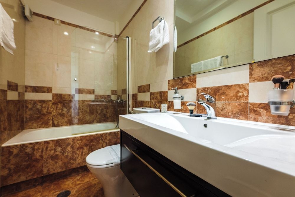 Aegean Palace Standard Room Garden View 11