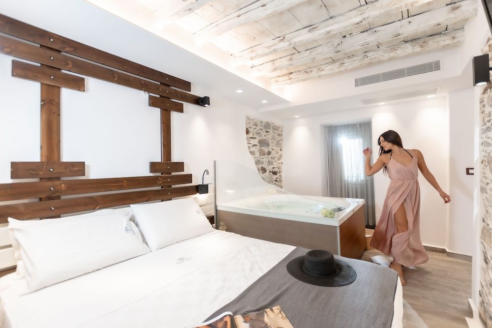PORTARA SUITE, JACUZZI