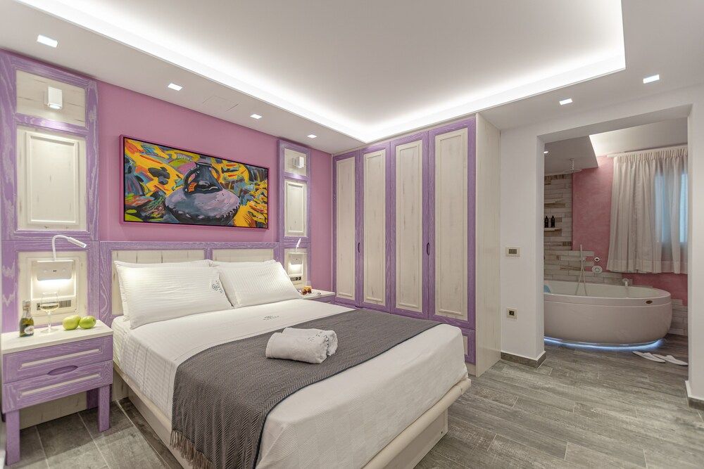 Mariet Naxos Elegant Suites