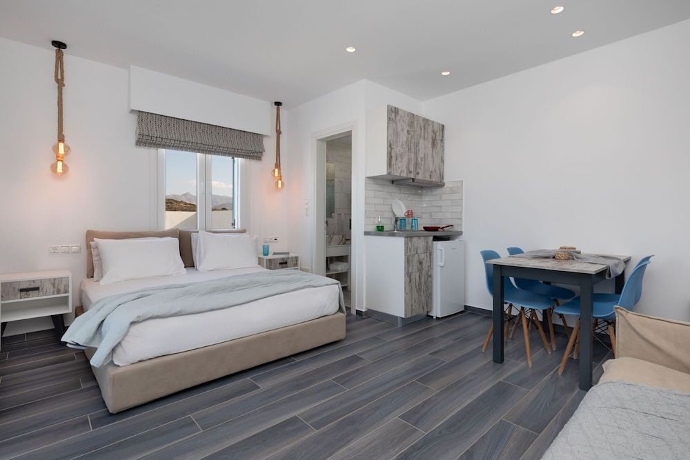 Deluxe Studio, Kitchenette, Sea View