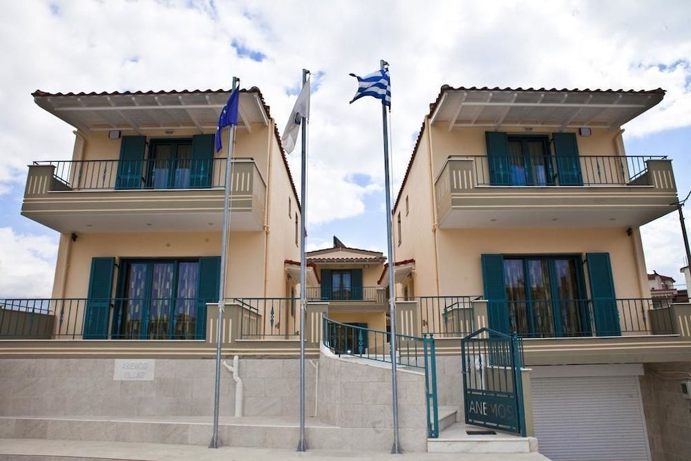 Anemos Villas