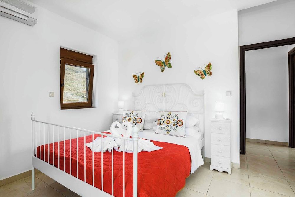 Villa (5 Bedrooms)