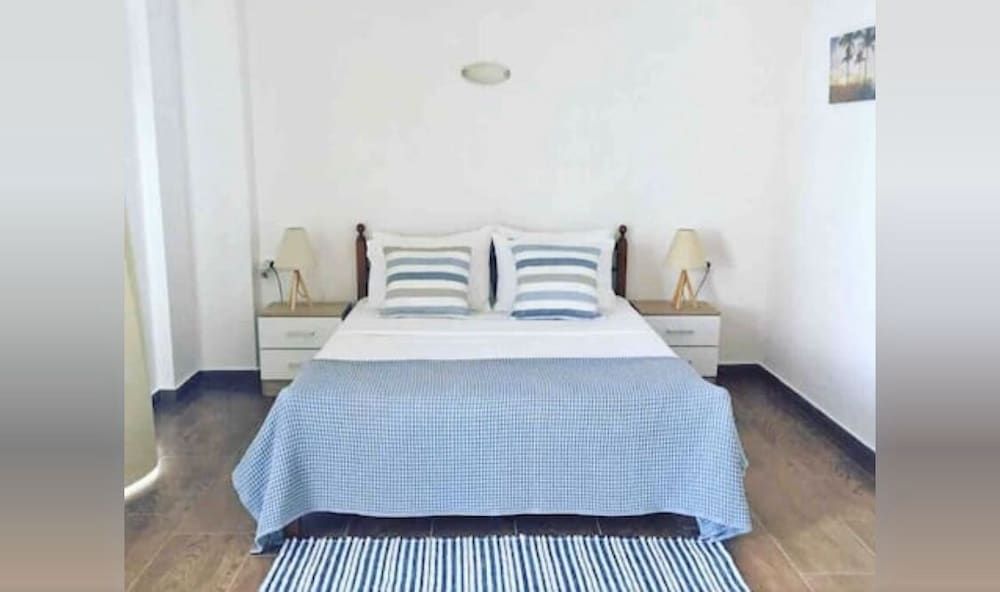 House, 1 Bedroom
