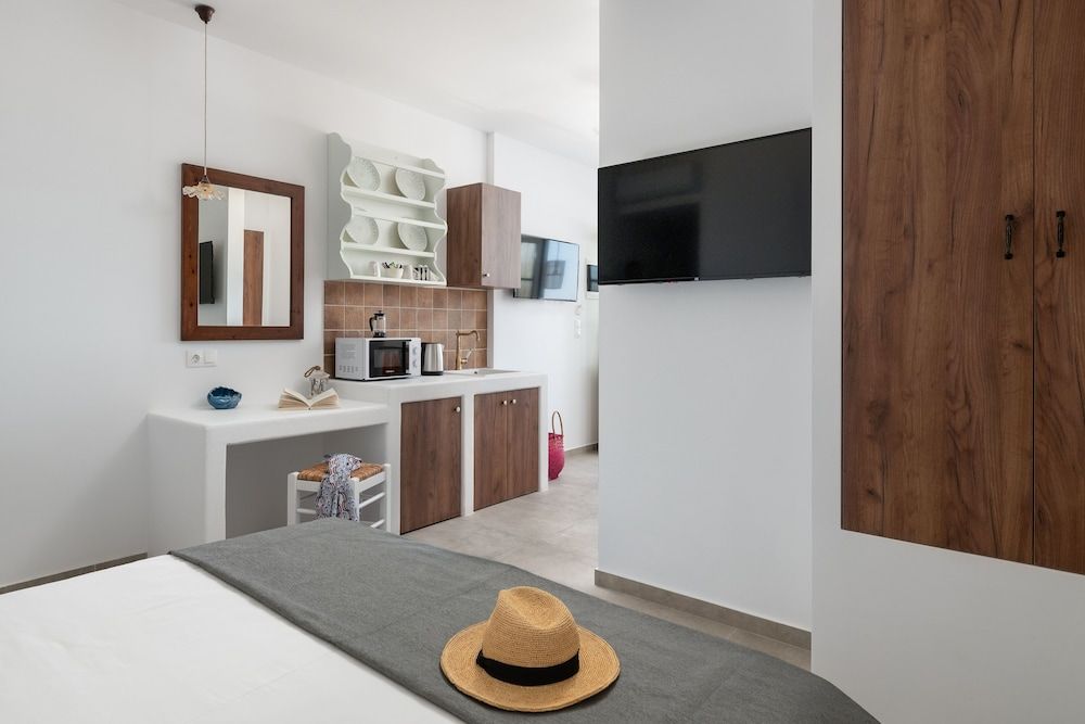 Akti Luxury Suites