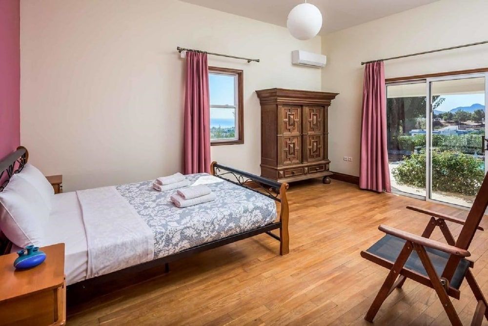 Villa, 4 Bedrooms, Private Pool