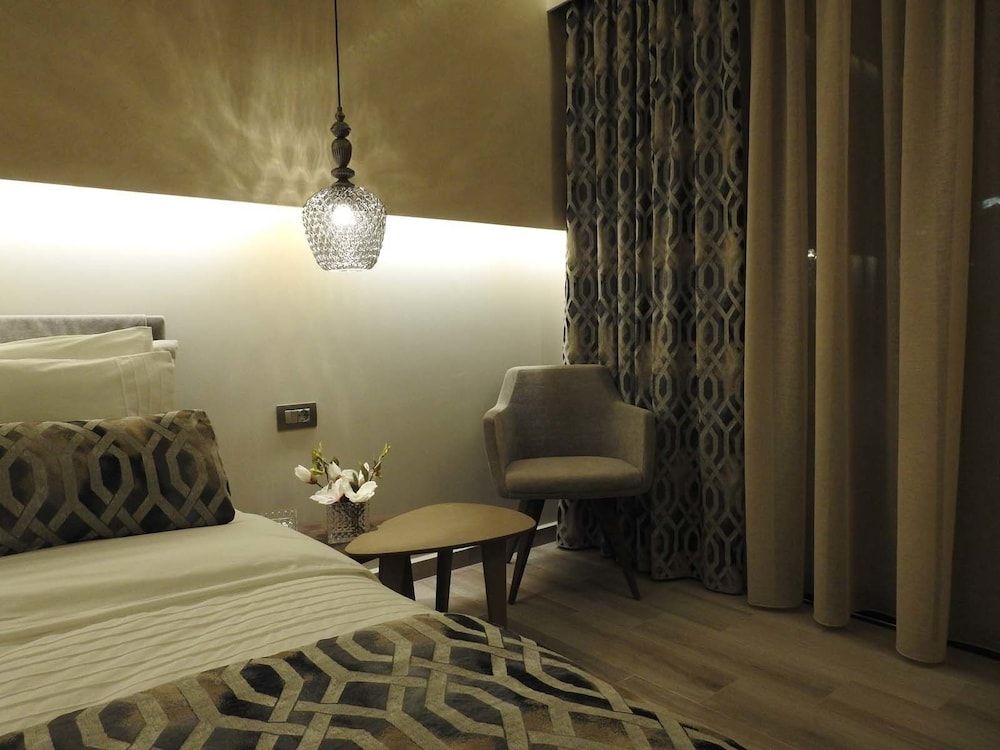 Deluxe Room, Courtyard View (108)