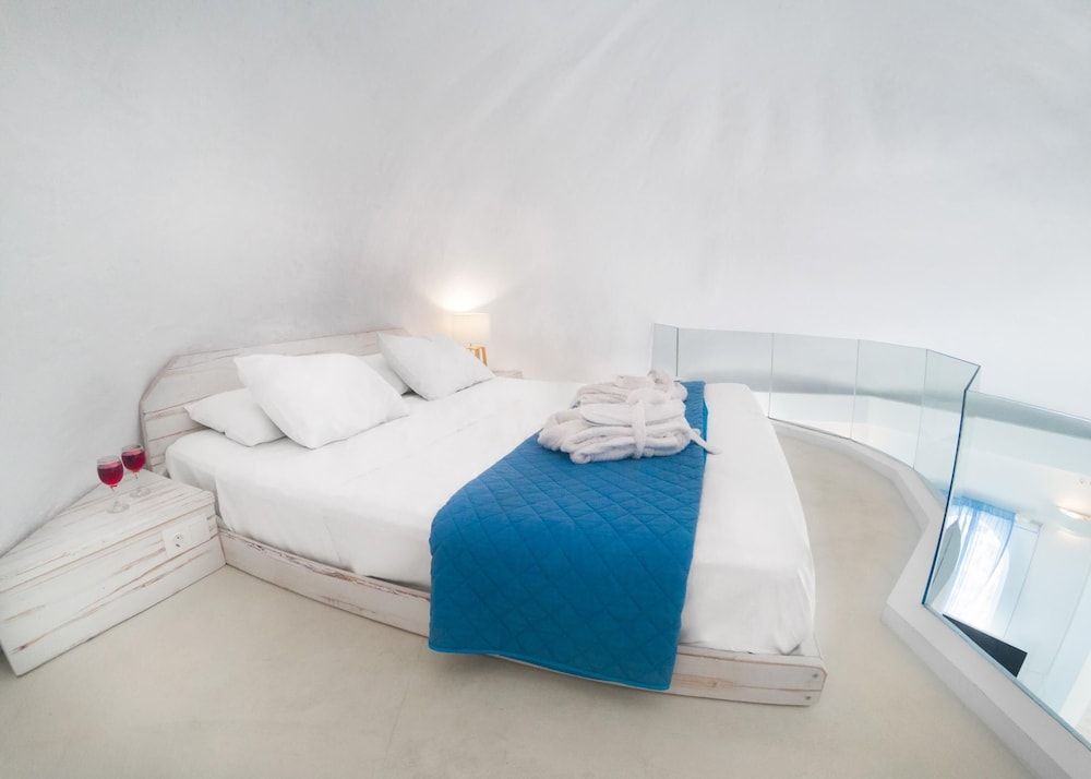 Basic Triple Room