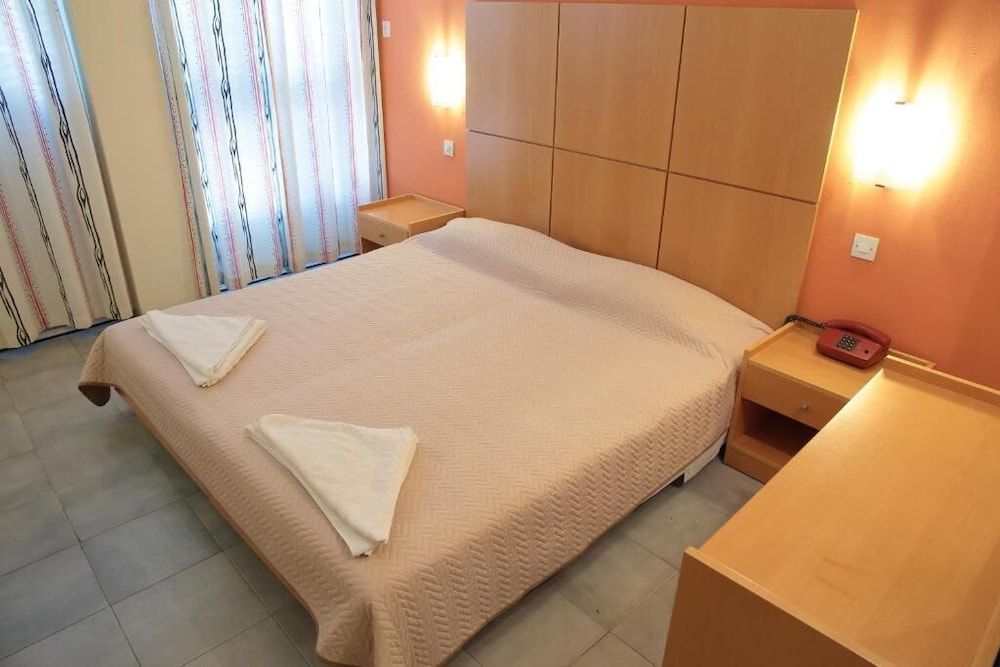 Basic Double Room
