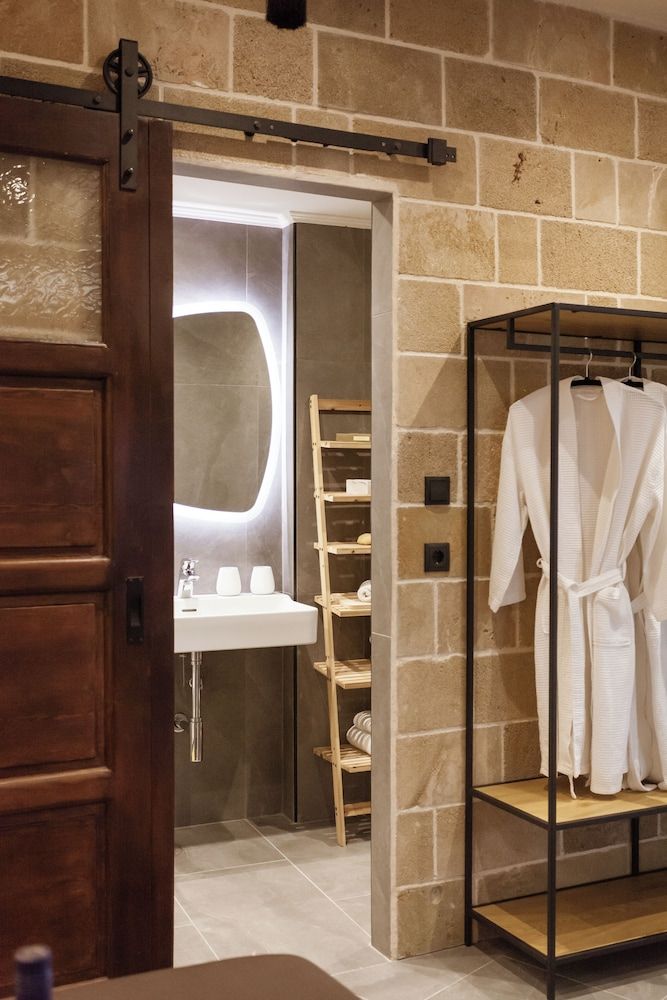 utopia luxury suites Luxury Suite 12