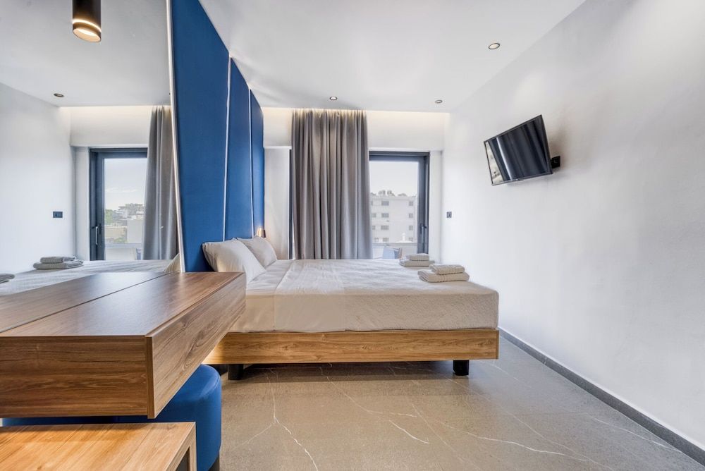 Island Sea Side Hotel - Adults Only Deluxe Double Room, 1 Queen Bed, Non Smoking, City View 4