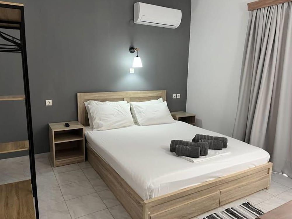 Double Twin Room
