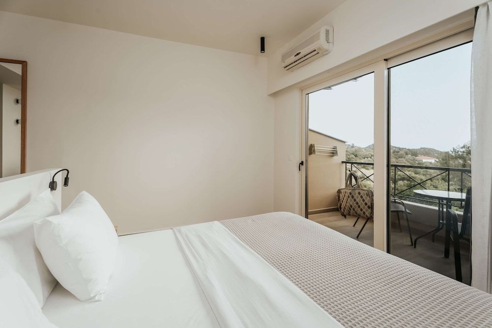 Superior Double or Twin Room, Sea View