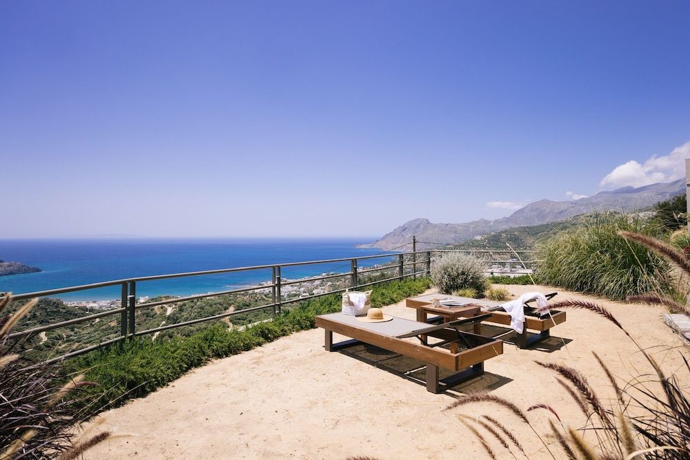 Villa Stella Suites
