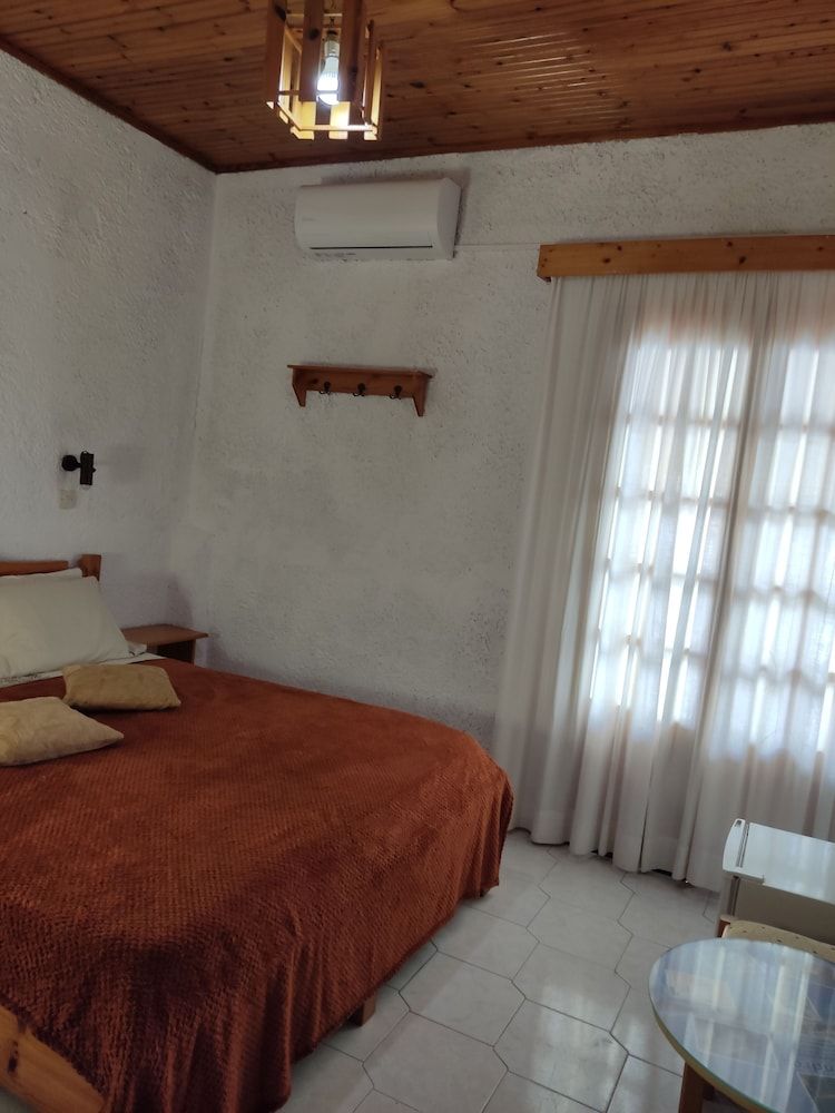 Basic Double or Twin Room
