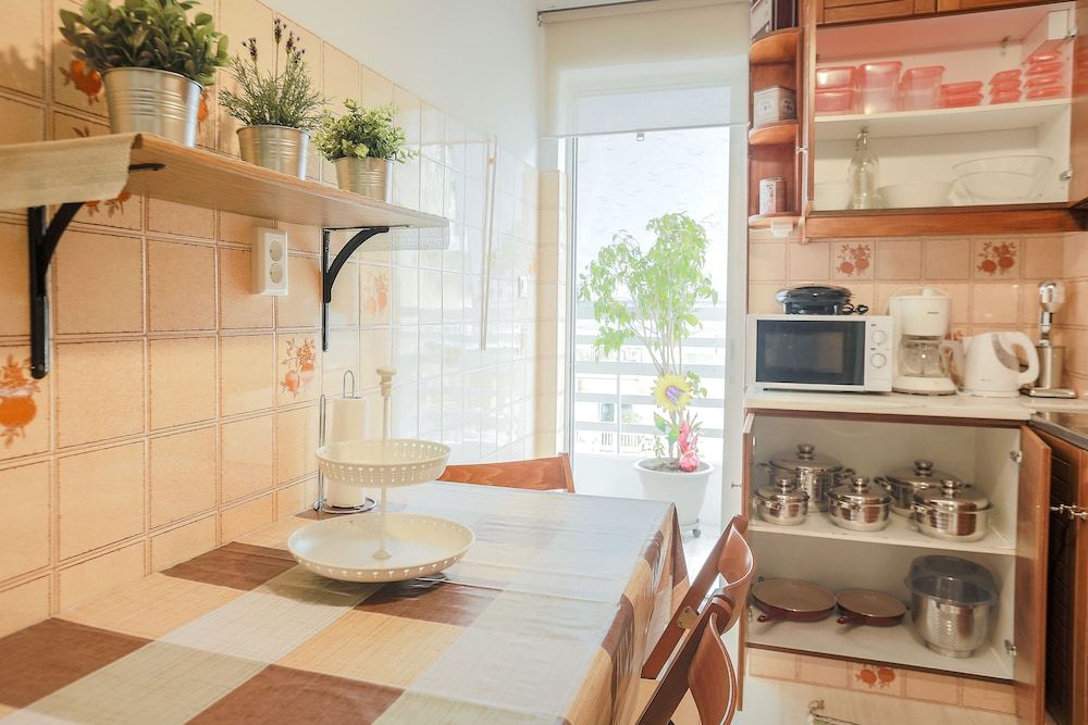 undefined Cosy & Bright 2 Bedroom Apartment in Koukaki 3