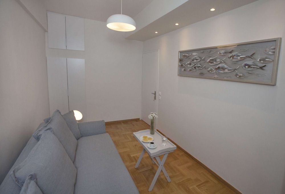 Unique Apartment near Acropolis by GHH Family Apartment, 4 Bedrooms, Balcony 20