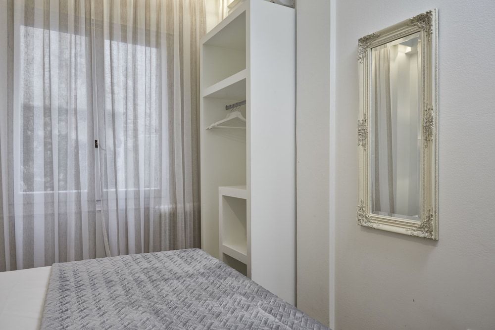 undefined Cozy and Bright Apartment in Kolonaki 6