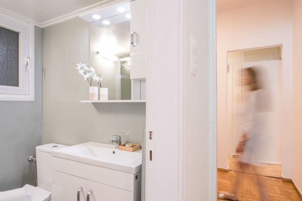 undefined Modern Design Apartment Near Acropolis 2 8