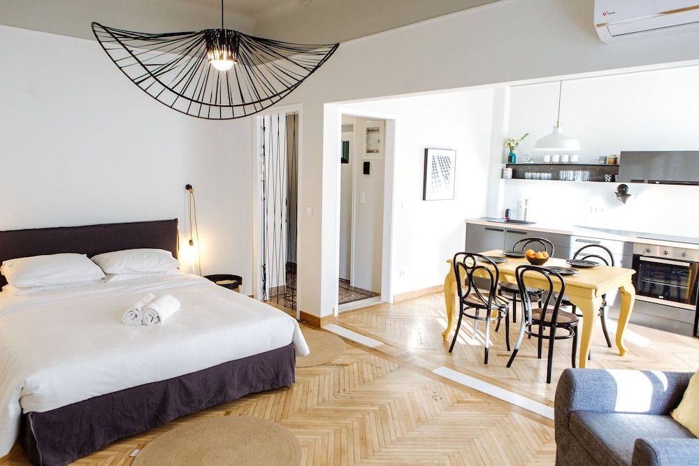 We Saw Athens Apartment 3A 5