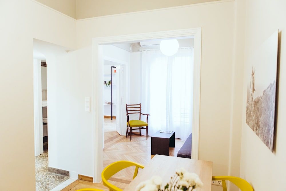 We Saw Athens Apartment 3B 29