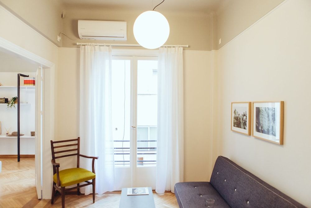 We Saw Athens Apartment 3B 35