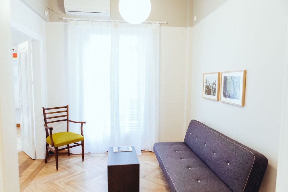 We Saw Athens Apartment 3B 14