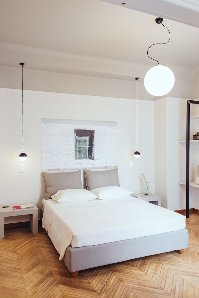 We Saw Athens Apartment 3B