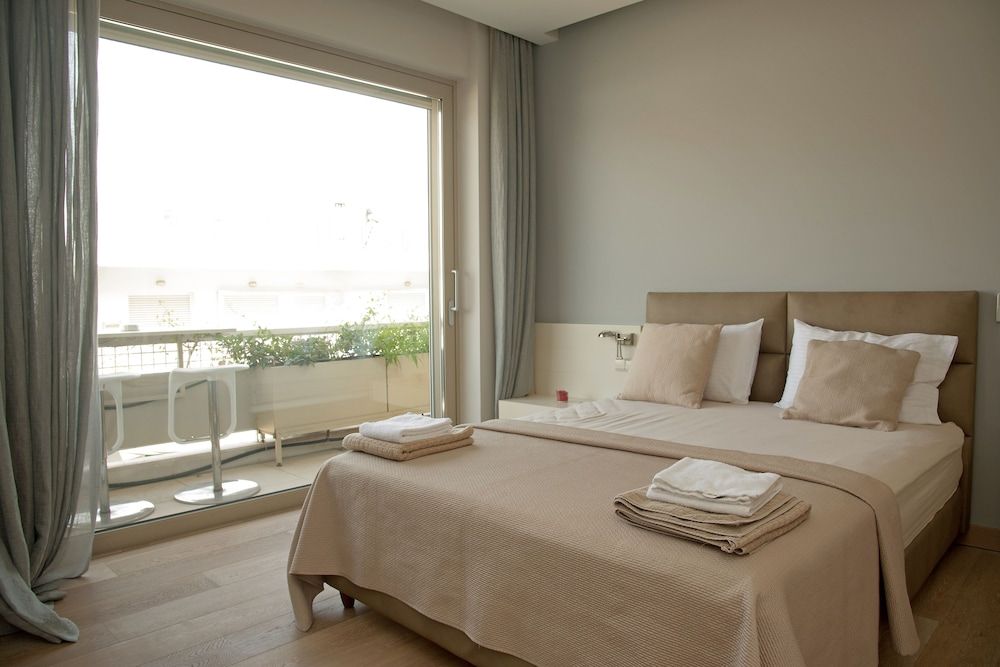 undefined Unique AcropolisView HiEnd 2bdr