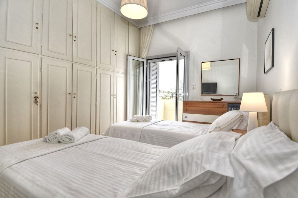 undefined Athens Authentic Elegance 10