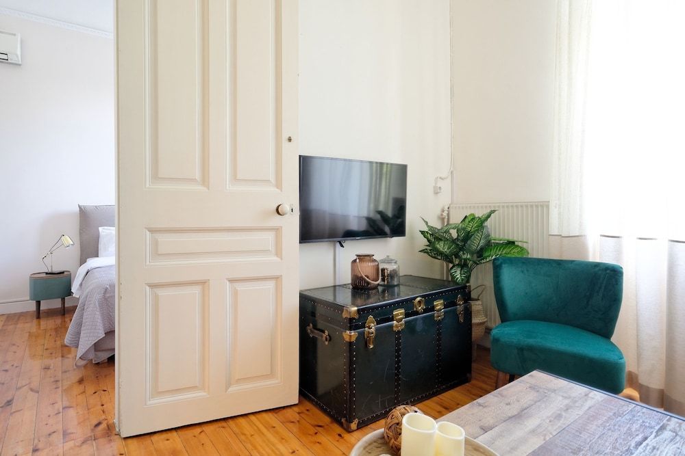 The Athens History Classic Apartment, 4 Bedrooms, Park View 28