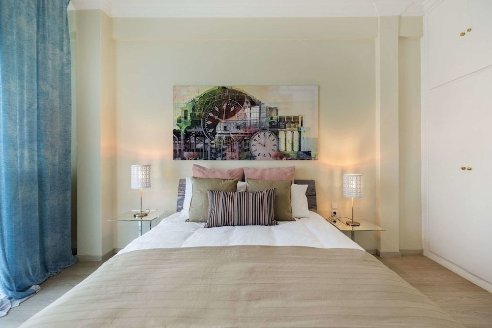 undefined Acropolis View Luxury Suite 8