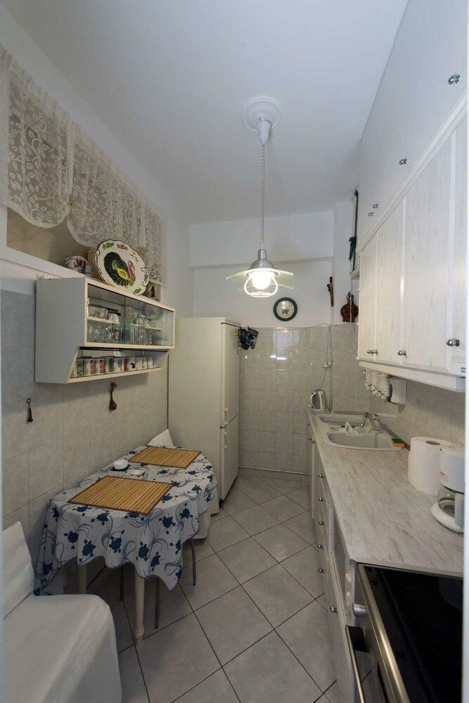 undefined Garden Central Athinian Apartments 8