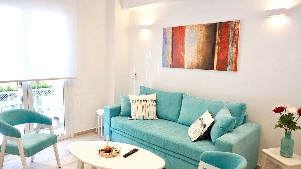Minimal Fresh Design Apt in Athens Apartment 2