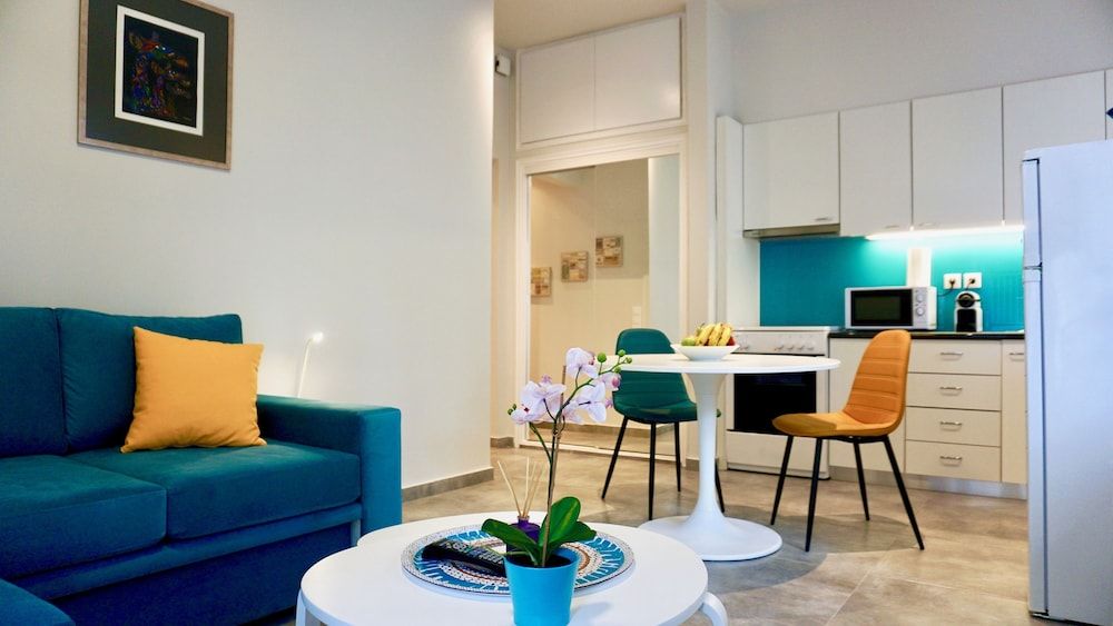 Lovely Renovated Apartment in Hilton Hotel Area Apartment 11