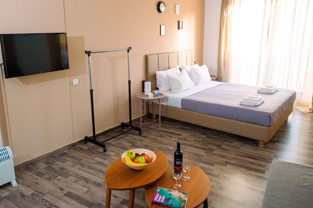 Ermou Downtown Studios by Hospitality Box Quadruple Studio 8