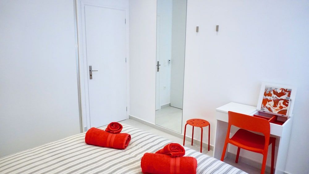 undefined Unique Stylish Apt in Athens 3