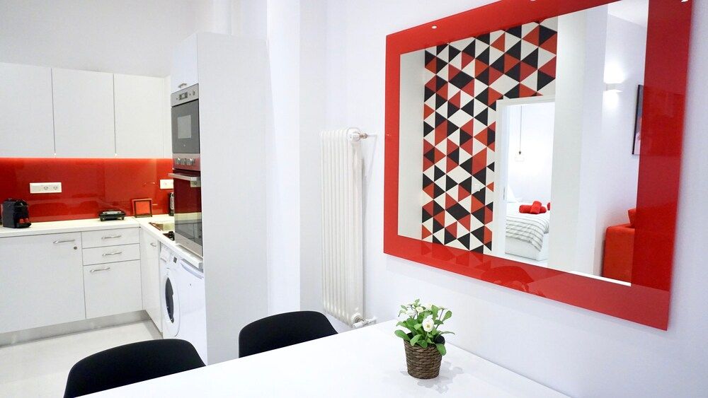 Unique Stylish Apt in Athens Apartment 16