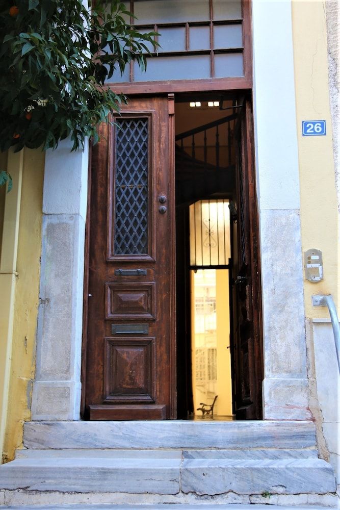 undefined GK Thiseio